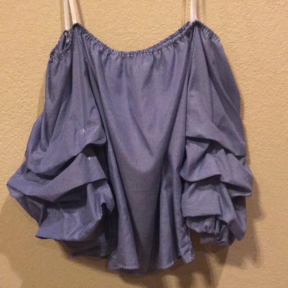 Off the shoulder striped shirt - Picture 1 of 3